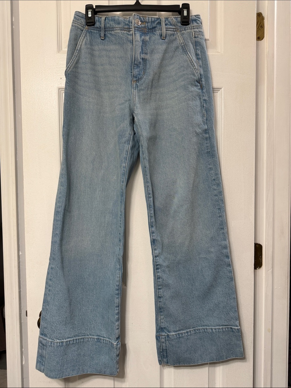 LOFT Made and Loved Light Blue The Wide-Leg Jean 26 /2
